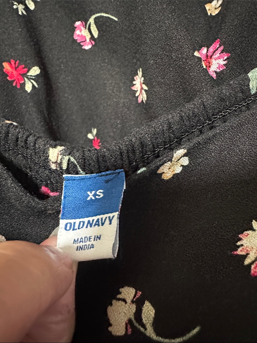 🚗 Old Navy Maxi Dress - Picture 4 of 5